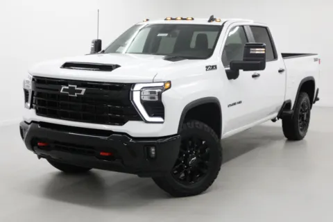 More photos of 2026 Chevrolet Silverado 2500HD LT at Jim Falk Motors, MO