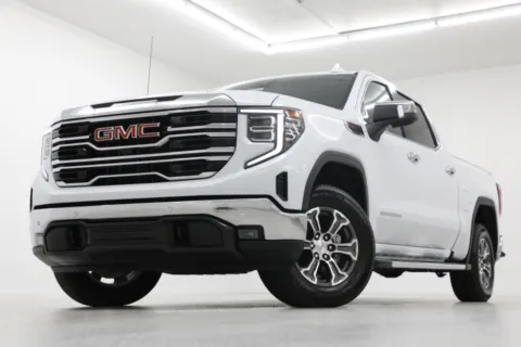 White 2026 GMC Sierra 1500 SLT for sale in Clinton, MO
