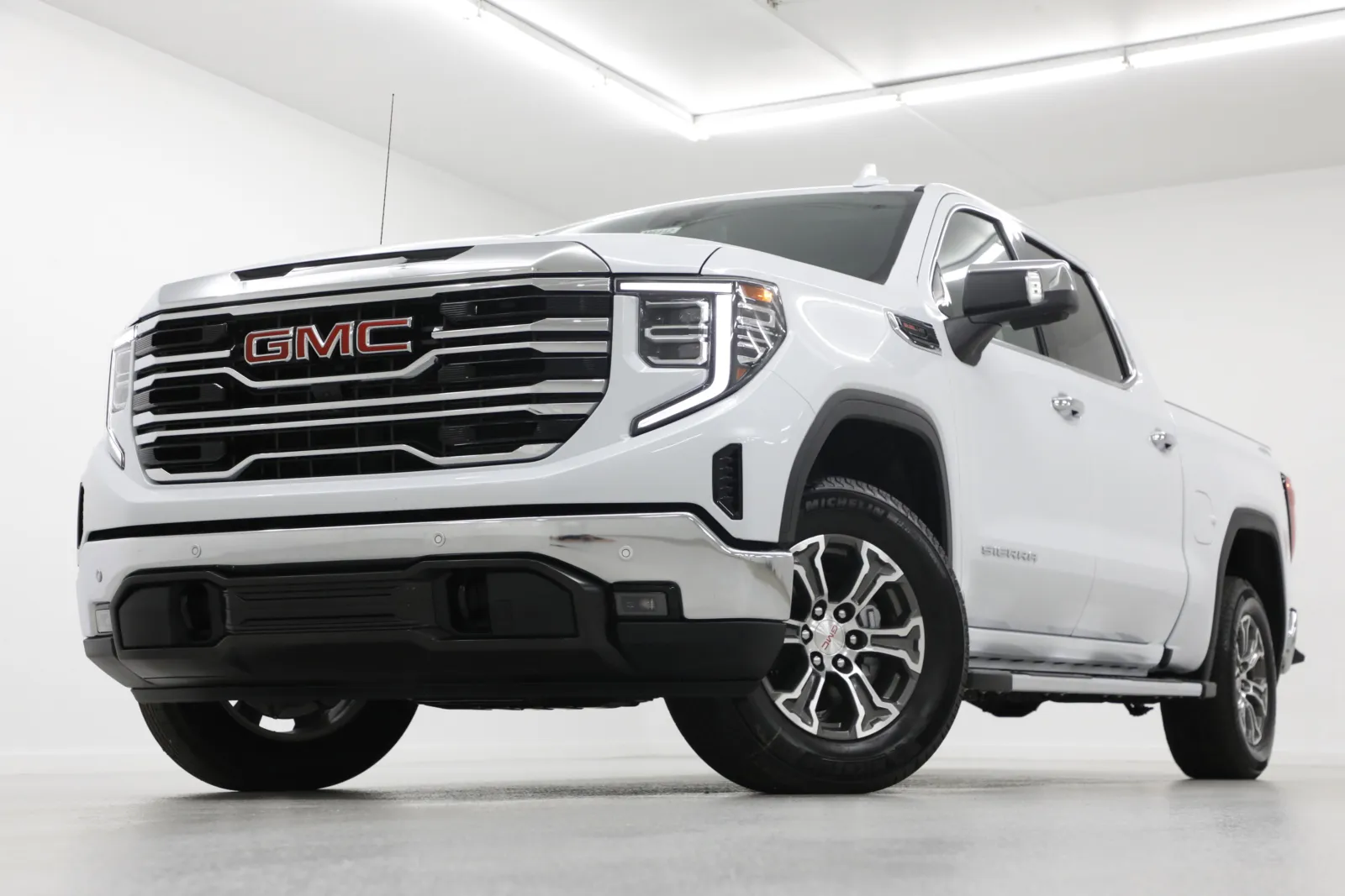 2026 GMC Sierra 1500 SLT for sale in Clinton, MO