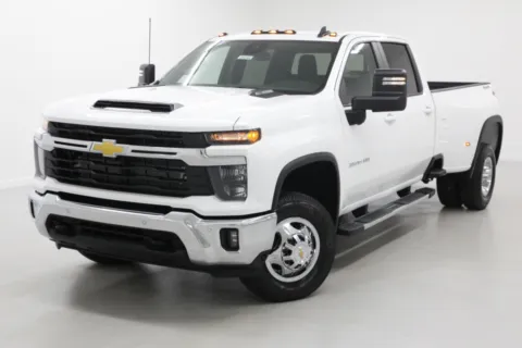 More photos of 2026 Chevrolet Silverado 3500HD DRW LT at Jim Falk Motors, MO