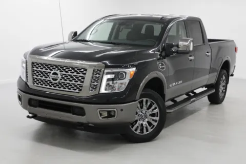 More photos of 2018 Nissan Titan XD Platinum Reserve at Jim Falk Motors, MO