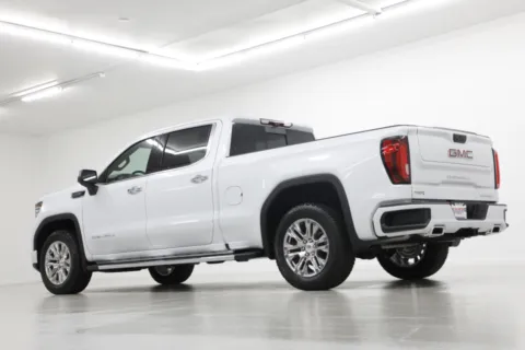 More photos of 2026 GMC Sierra 1500 Denali at Jim Falk Motors, MO