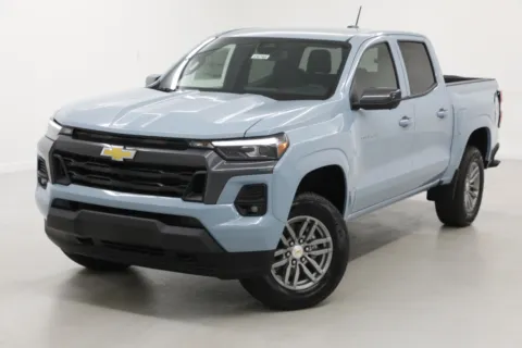 More photos of 2026 Chevrolet Colorado LT at Jim Falk Motors, MO