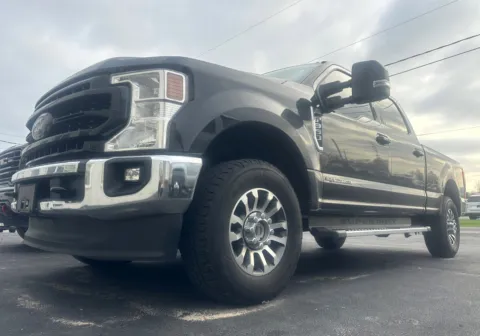 Black 2020 Ford Super Duty F-350 LARIAT for sale in Clinton, MO