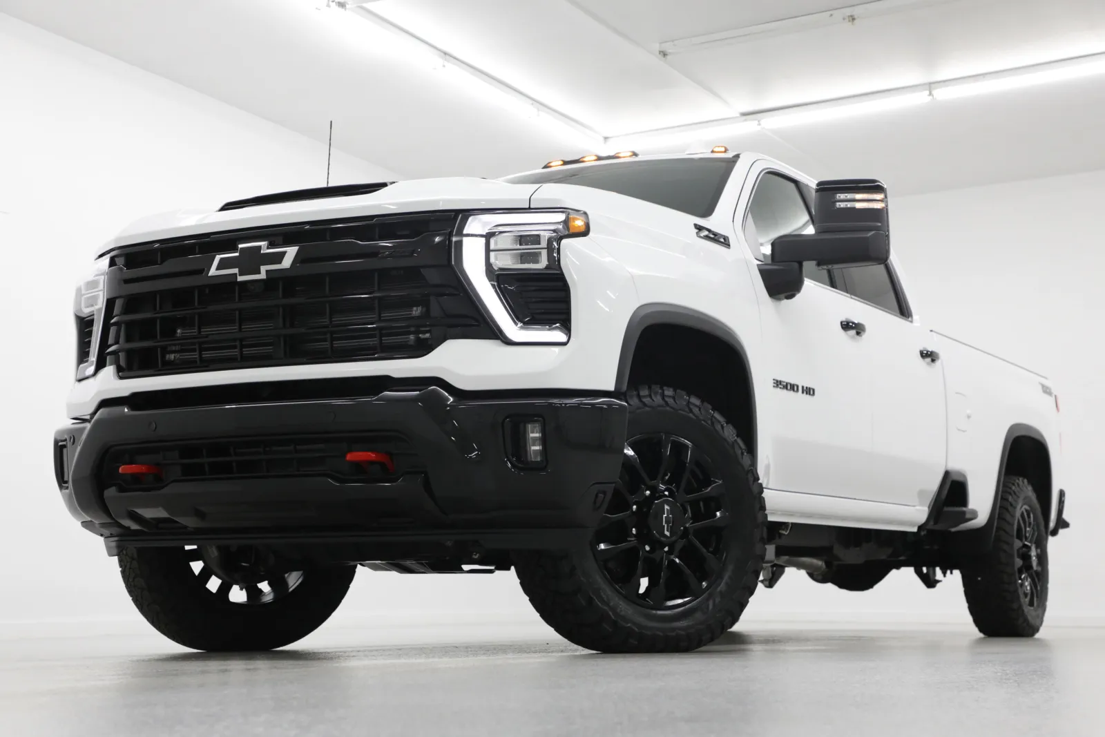 White 2026 Chevrolet Silverado 3500HD LTZ for sale in Clinton, MO