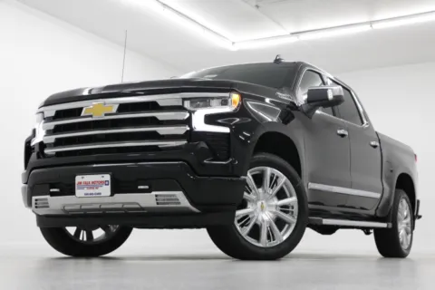 Black 2026 Chevrolet Silverado 1500 High Country for sale in Clinton, MO