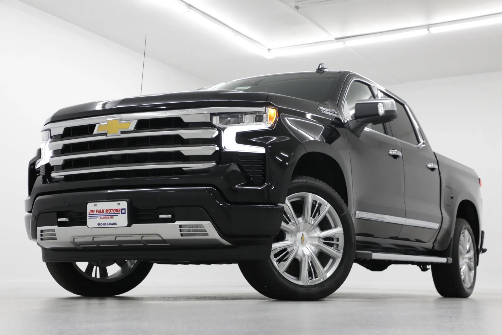 Black 2026 Chevrolet Silverado 1500 High Country for sale in Clinton, MO