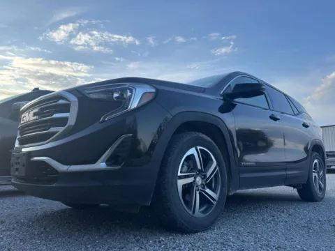 Black 2021 GMC Terrain SLT for sale in Clinton, MO