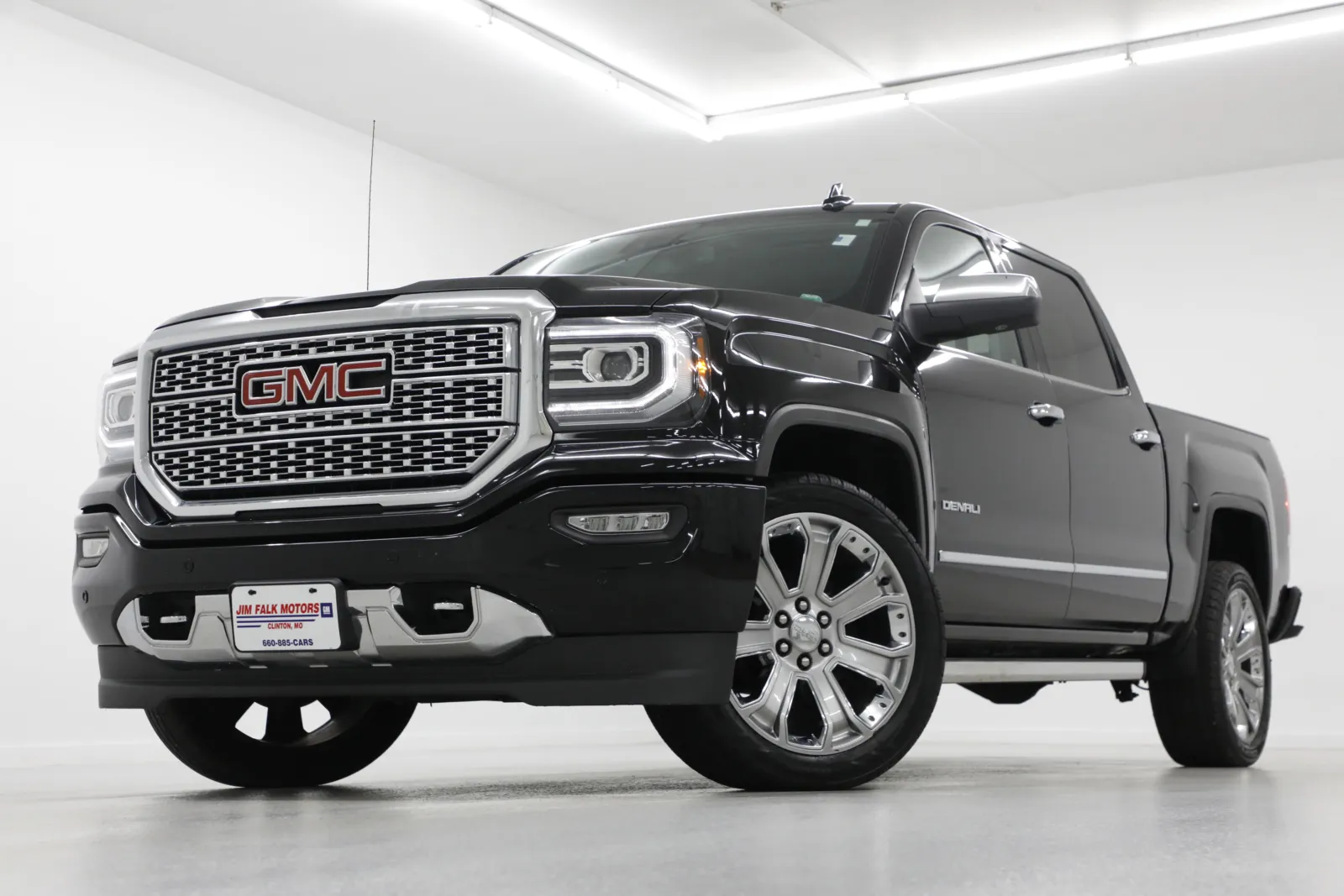 Black 2017 GMC Sierra 1500 Denali for sale in Clinton, MO