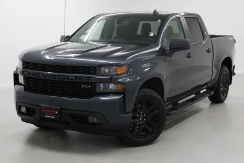 More photos of 2022 Chevrolet Silverado 1500 LTD Custom at Jim Falk Motors, MO