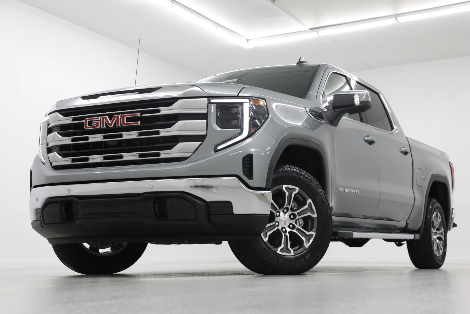 2026 GMC Sierra 1500 SLE for sale in Clinton, MO