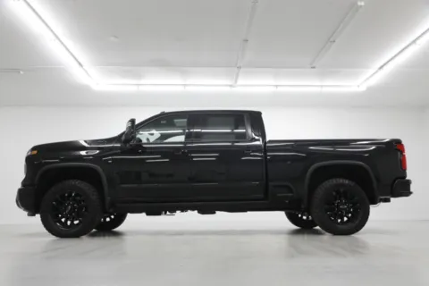 Another view of 2026 Chevrolet Silverado 2500HD High Country for sale in Clinton, MO at Jim Falk Motors