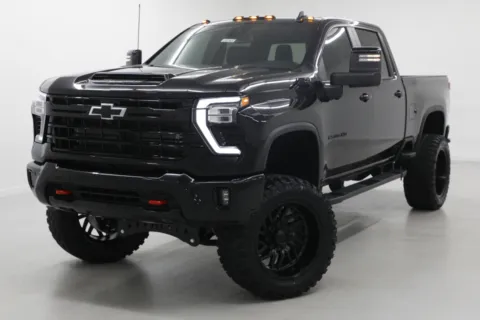 More photos of 2026 Chevrolet Silverado 2500HD LT at Jim Falk Motors, MO