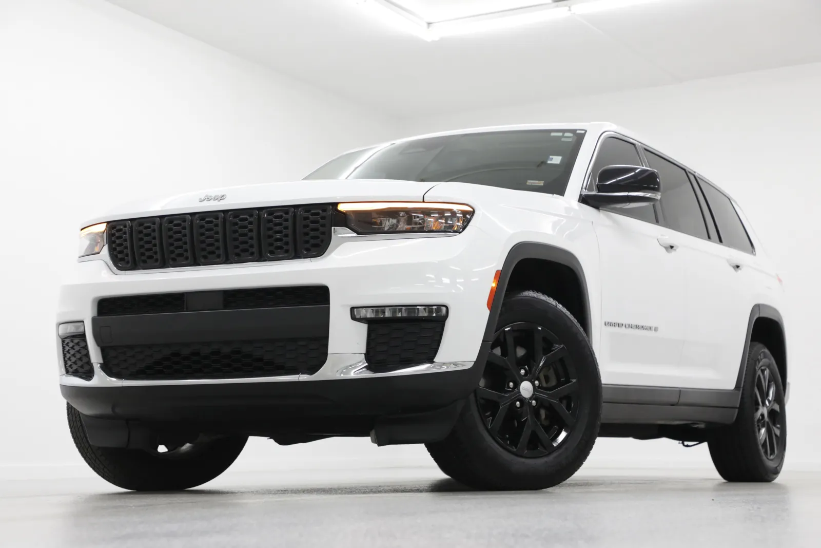 White 2022 Jeep Grand Cherokee L Limited for sale in Clinton, MO