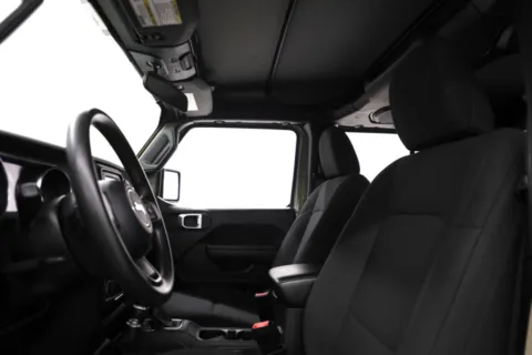 More photos of 2020 Jeep Gladiator Sport at Jim Falk Motors, MO