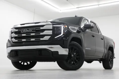 Black 2026 GMC Sierra 1500 SLE for sale in Clinton, MO