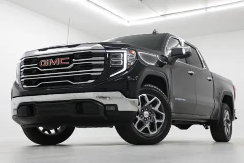 Black 2026 GMC Sierra 1500 SLT for sale in Clinton, MO