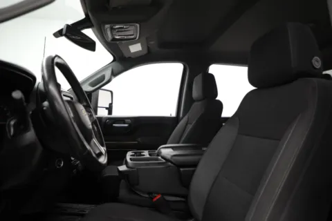 More photos of 2022 Chevrolet Silverado 2500HD LT at Jim Falk Motors, MO