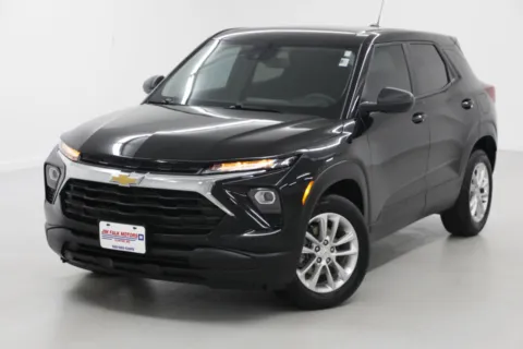 More photos of 2025 Chevrolet Trailblazer LS at Jim Falk Motors, MO