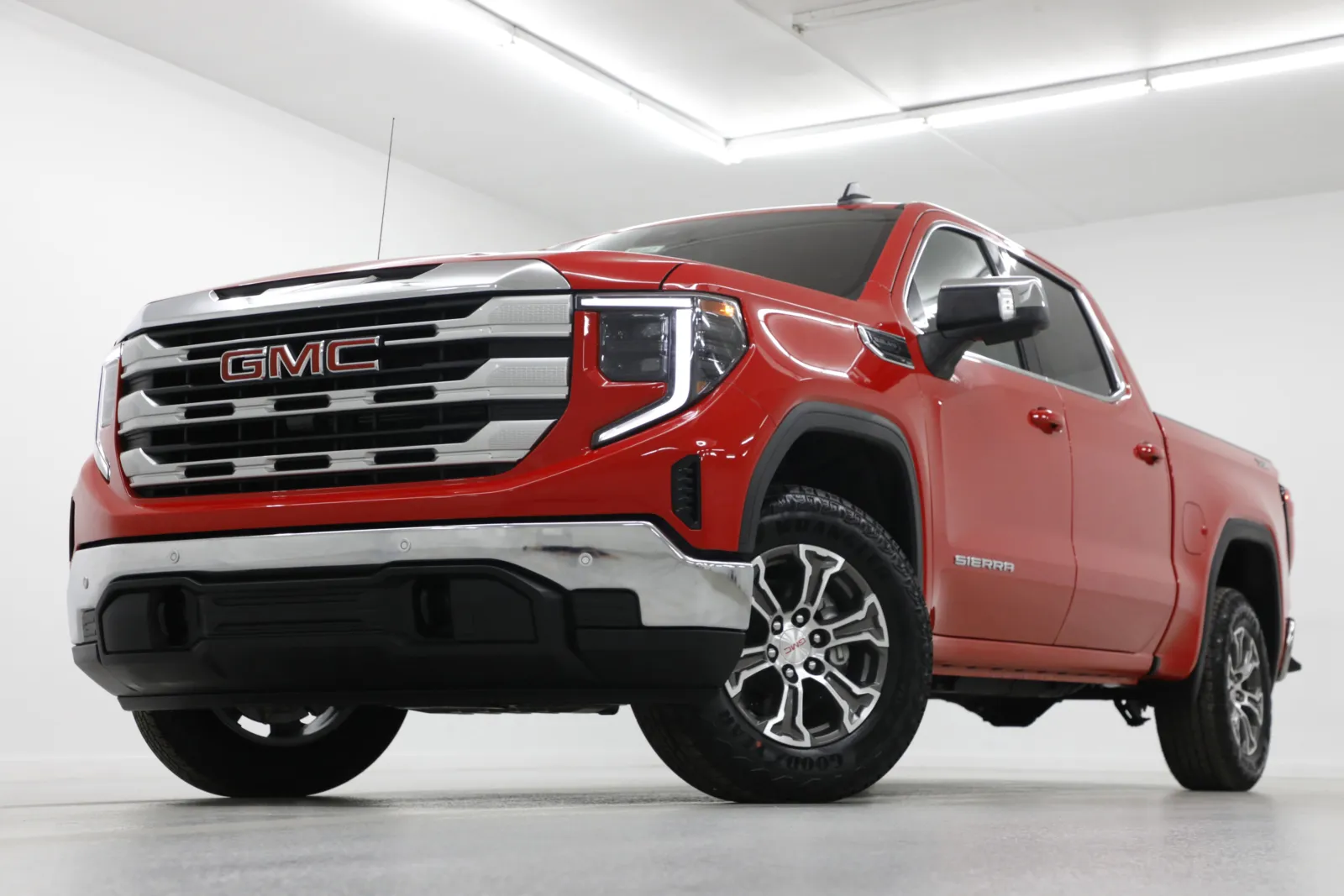 2026 GMC Sierra 1500 SLE for sale in Clinton, MO