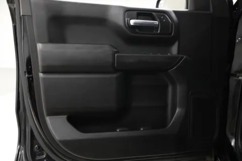 Photos of 2020 Chevrolet Silverado 1500 Custom Trail Boss for sale in Clinton, MO at Jim Falk Motors