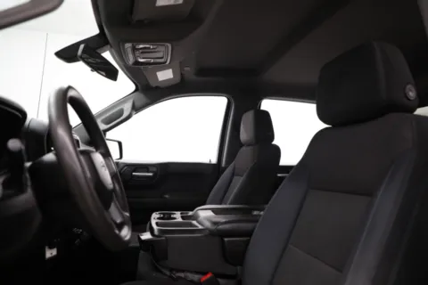 More photos of 2020 Chevrolet Silverado 1500 Custom Trail Boss at Jim Falk Motors, MO