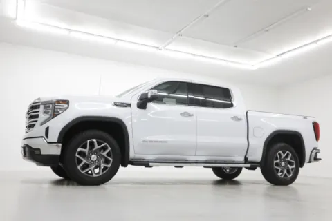 Photos of 2026 GMC Sierra 1500 SLT for sale in Clinton, MO at Jim Falk Motors