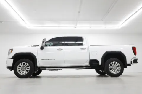 Another view of 2020 GMC Sierra 2500HD Denali for sale in Clinton, MO at Jim Falk Motors