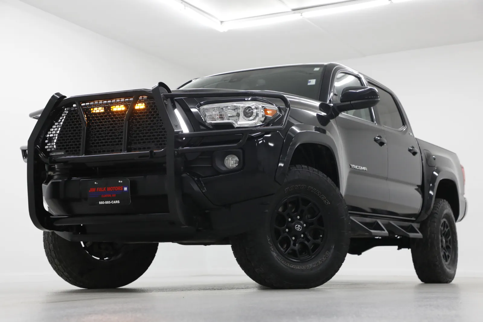 2019 Toyota Tacoma SR5 for sale in Clinton, MO