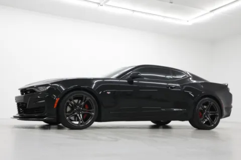 Photos of 2019 Chevrolet Camaro 1SS for sale in Clinton, MO at Jim Falk Motors