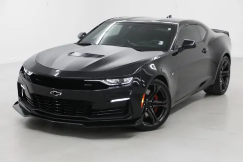 More photos of 2019 Chevrolet Camaro 1SS at Jim Falk Motors, MO