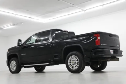 More photos of 2022 Chevrolet Silverado 3500HD High Country at Jim Falk Motors, MO