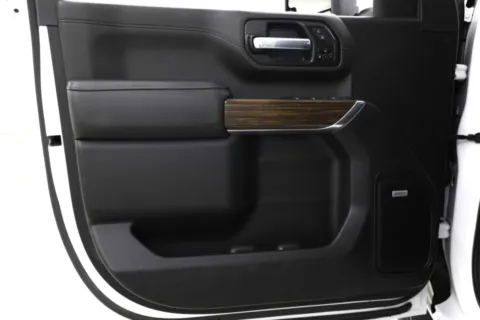 Another view of 2022 Chevrolet Silverado 2500HD High Country for sale in Clinton, MO at Jim Falk Motors