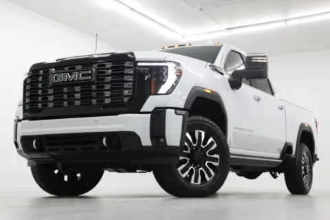 White 2026 GMC Sierra 2500HD Denali Ultimate for sale in Clinton, MO