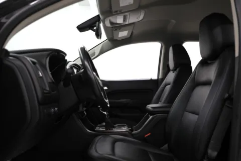 More photos of 2022 GMC Canyon Elevation at Jim Falk Motors, MO