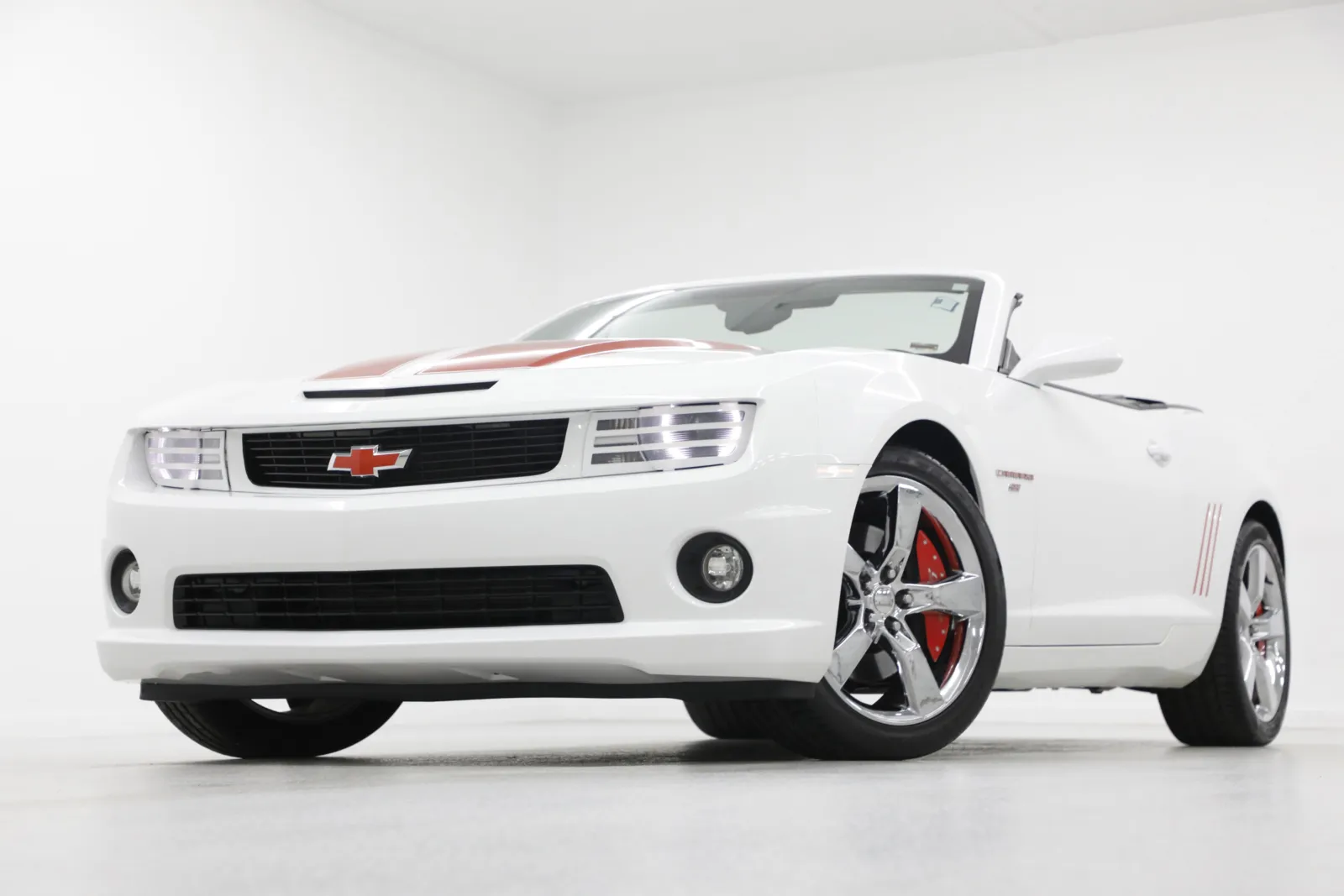 White 2011 Chevrolet Camaro 2SS for sale in Clinton, MO