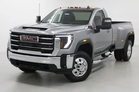 More photos of 2026 GMC Sierra 3500HD DRW SLE at Jim Falk Motors, MO