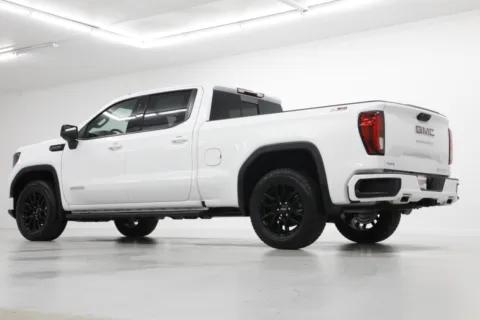 More photos of 2026 GMC Sierra 1500 Elevation at Jim Falk Motors, MO