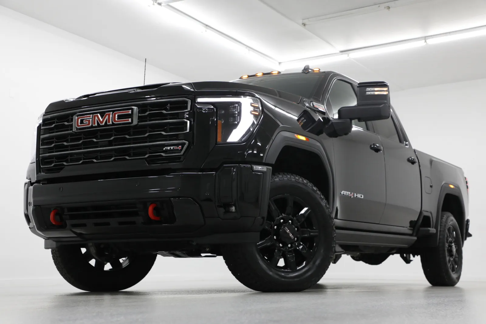 Black 2026 GMC Sierra 2500HD AT4 for sale in Clinton, MO