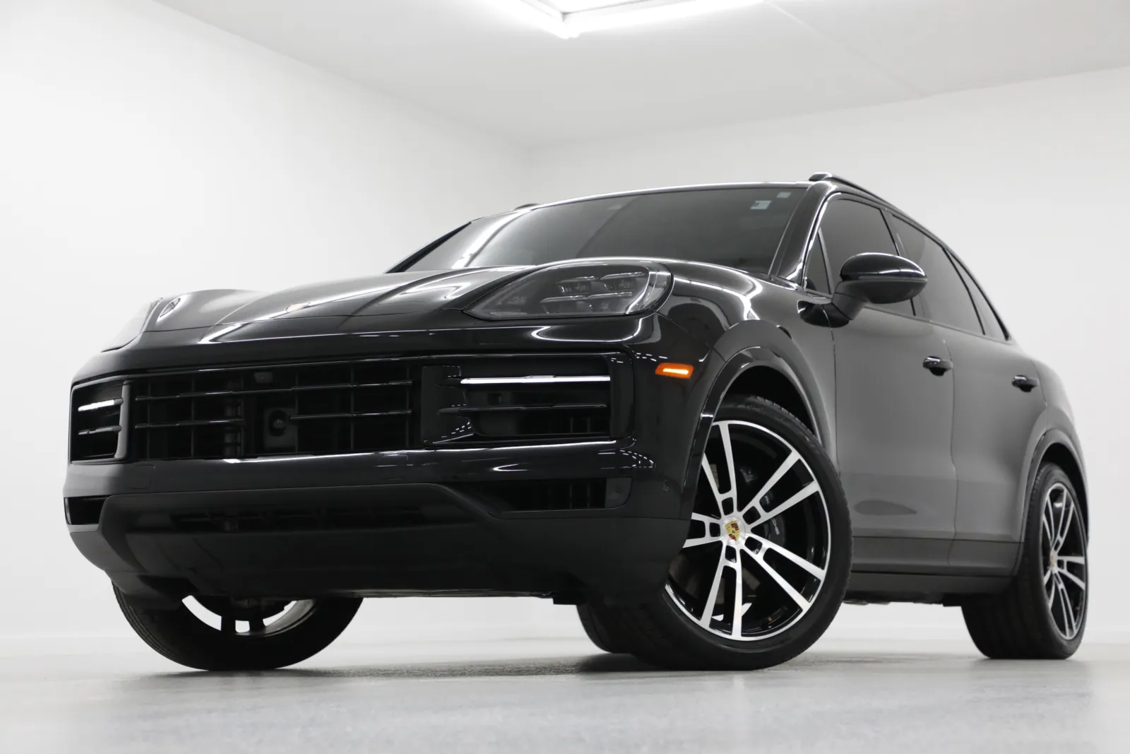 Black 2024 Porsche Cayenne for sale in Clinton, MO
