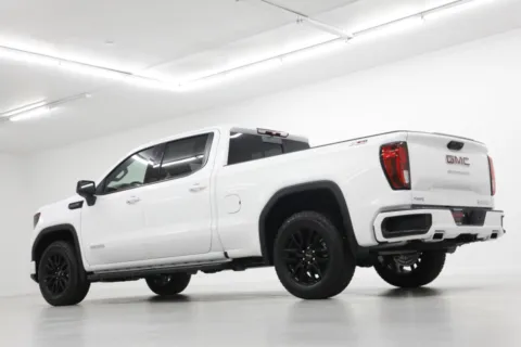 More photos of 2026 GMC Sierra 1500 Elevation at Jim Falk Motors, MO