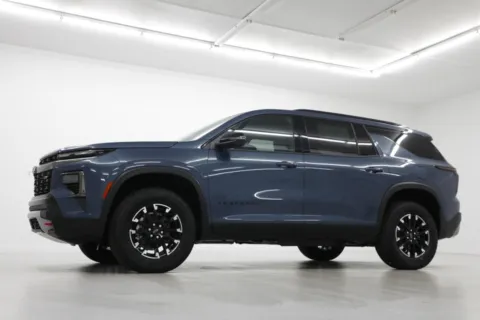 Photos of 2026 Chevrolet Traverse Z71 for sale in Clinton, MO at Jim Falk Motors