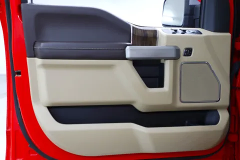 Photos of 2020 Ford F-150 LARIAT for sale in Clinton, MO at Jim Falk Motors