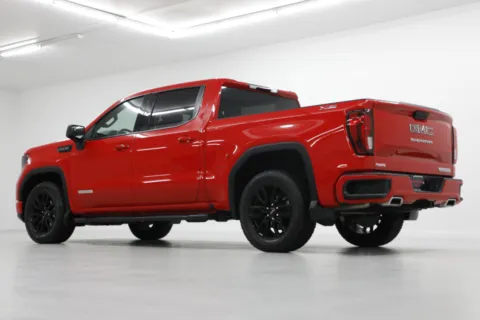 More photos of 2024 GMC Sierra 1500 Elevation at Jim Falk Motors, MO