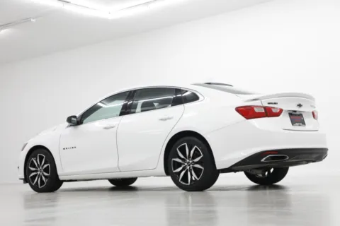 More photos of 2022 Chevrolet Malibu RS at Jim Falk Motors, MO