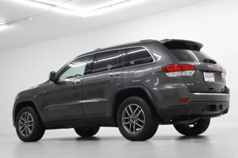 More photos of 2021 Jeep Grand Cherokee Limited at Jim Falk Motors, MO