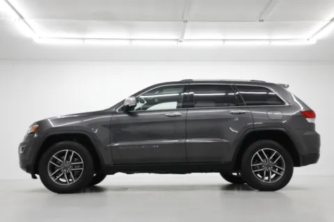 Another view of 2021 Jeep Grand Cherokee Limited for sale in Clinton, MO at Jim Falk Motors