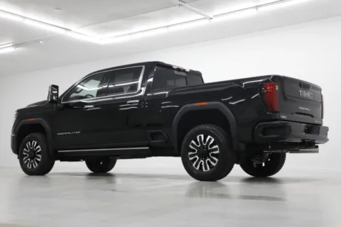More photos of 2026 GMC Sierra 2500HD Denali Ultimate at Jim Falk Motors, MO