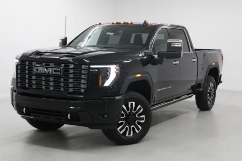 More photos of 2026 GMC Sierra 2500HD Denali Ultimate at Jim Falk Motors, MO