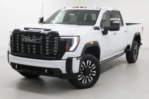 More photos of 2026 GMC Sierra 2500HD Denali Ultimate at Jim Falk Motors, MO
